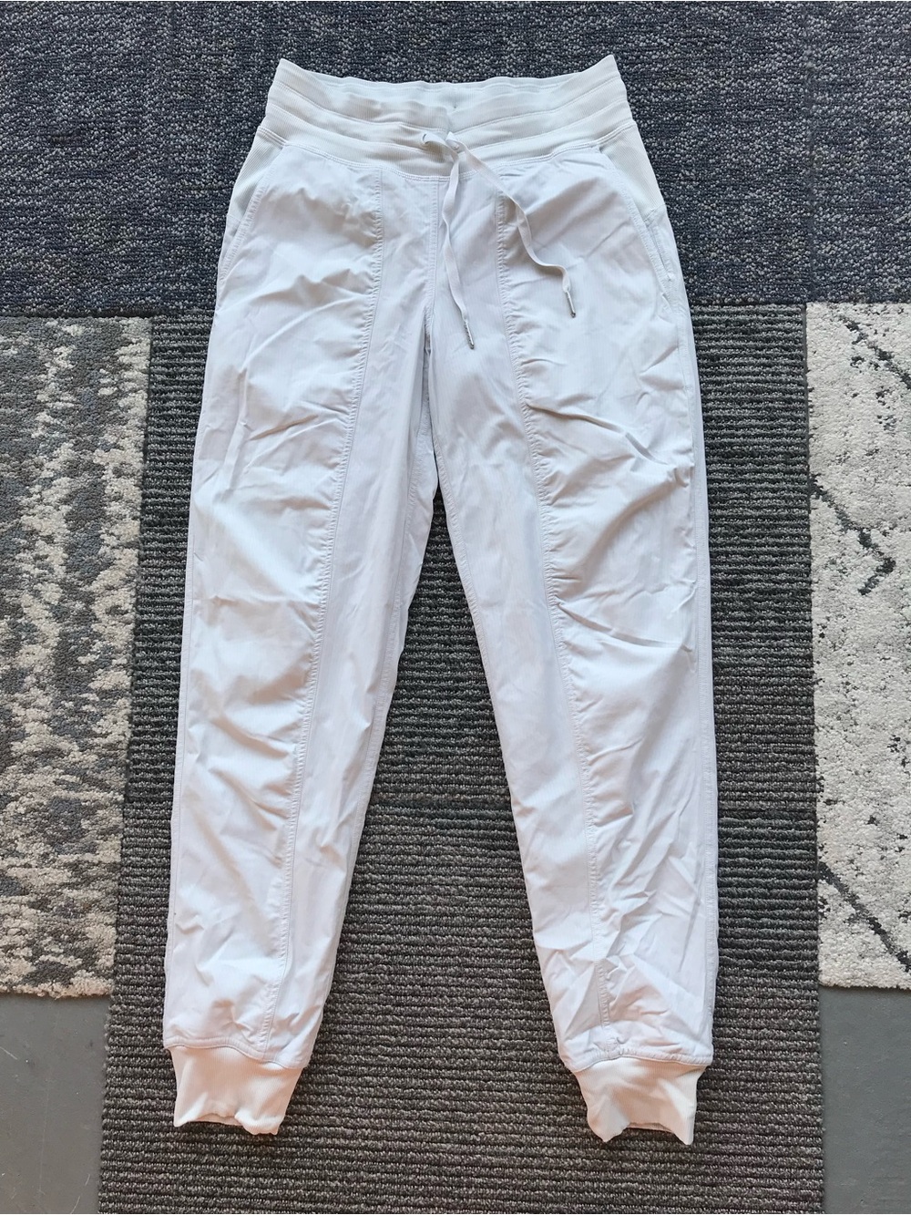 lululemon athletica Light Gray Drawstring Joggers